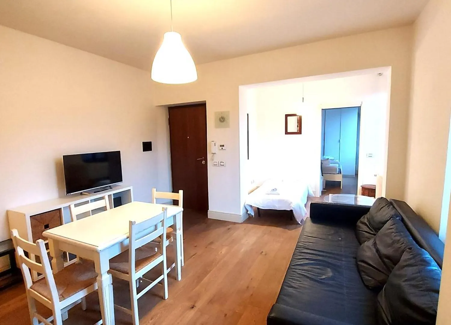 Leone Apartment Florence 0*,  Italy