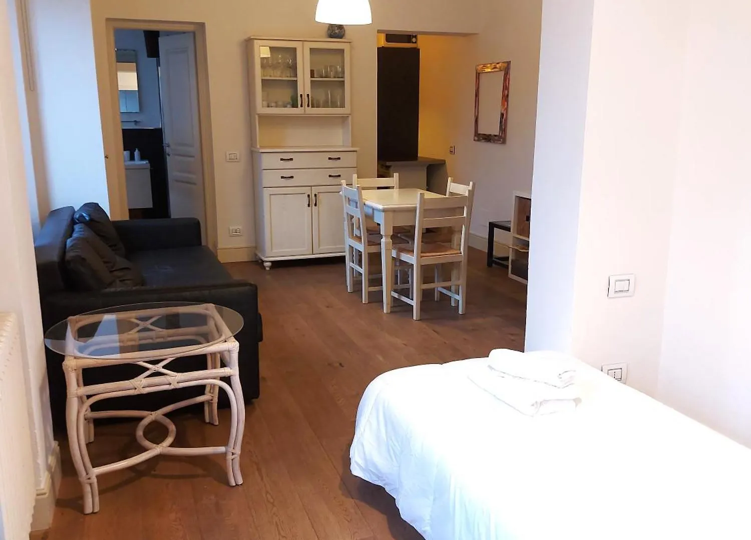 Leone Apartment Florence
